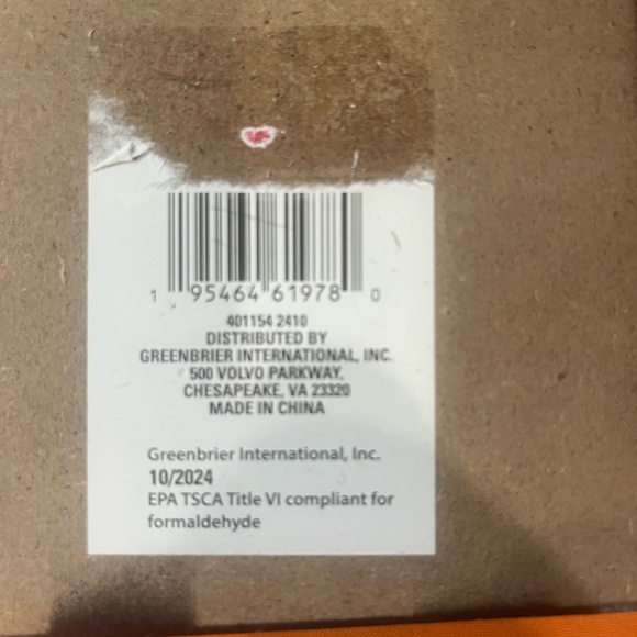 ⚡️⚡️⚡️Butterfly Wish Box - White and Orange with 3 Bracelets - Picture 6 of 10